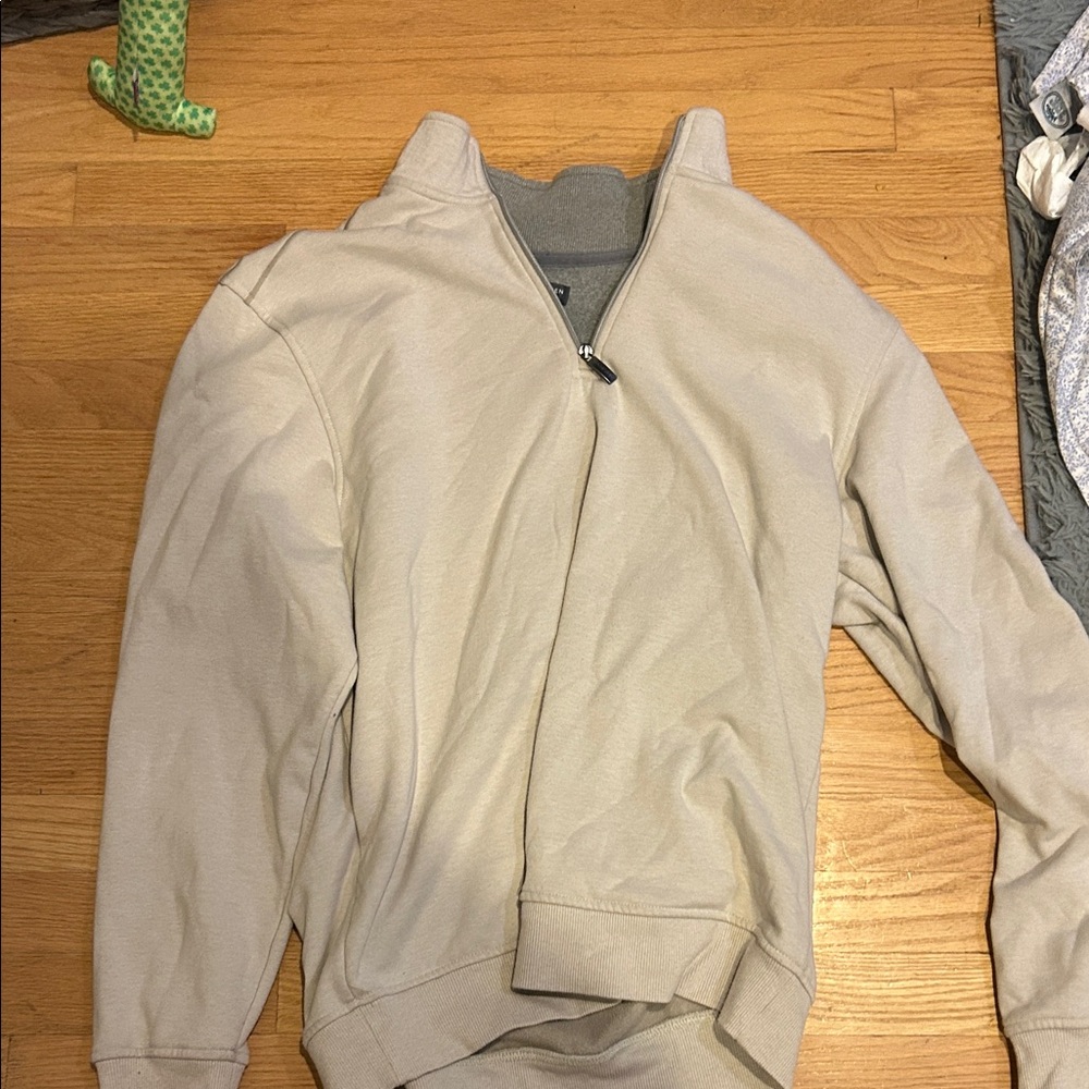 Van Heusen Flex Beige Quarter-Zip Pullover